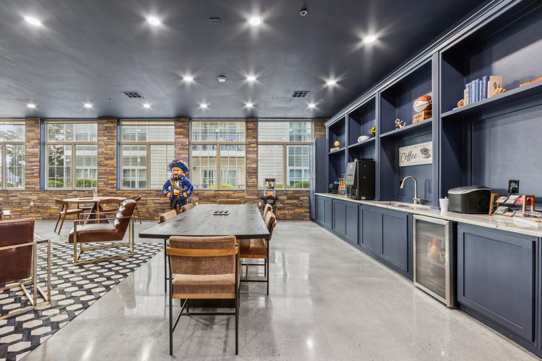 The clubhouse lounge at The Harbor